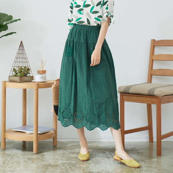 【慢。生活】同色刺繡花邊長裙 60305 FREE綠色