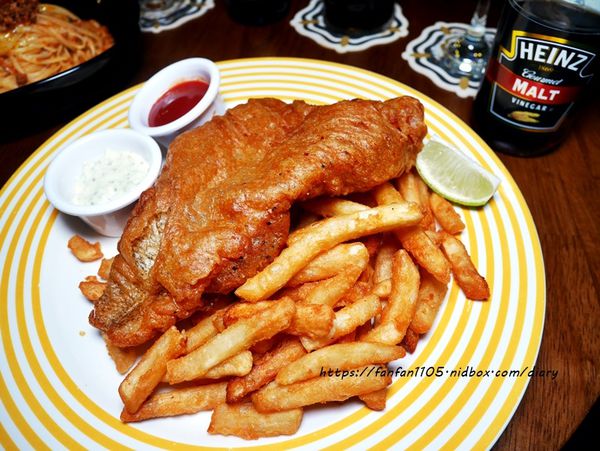 【板橋餐酒館】Lane 72 Bistro - 柒拾貳巷英式小酒館 #酒吧 #Live演出 #板橋美食 #英國美食 (9).JPG