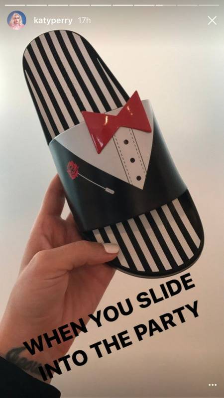 Unik Tapi Lucu, Ini Dia Koleksi Sepatu Terbaru Katy Perry