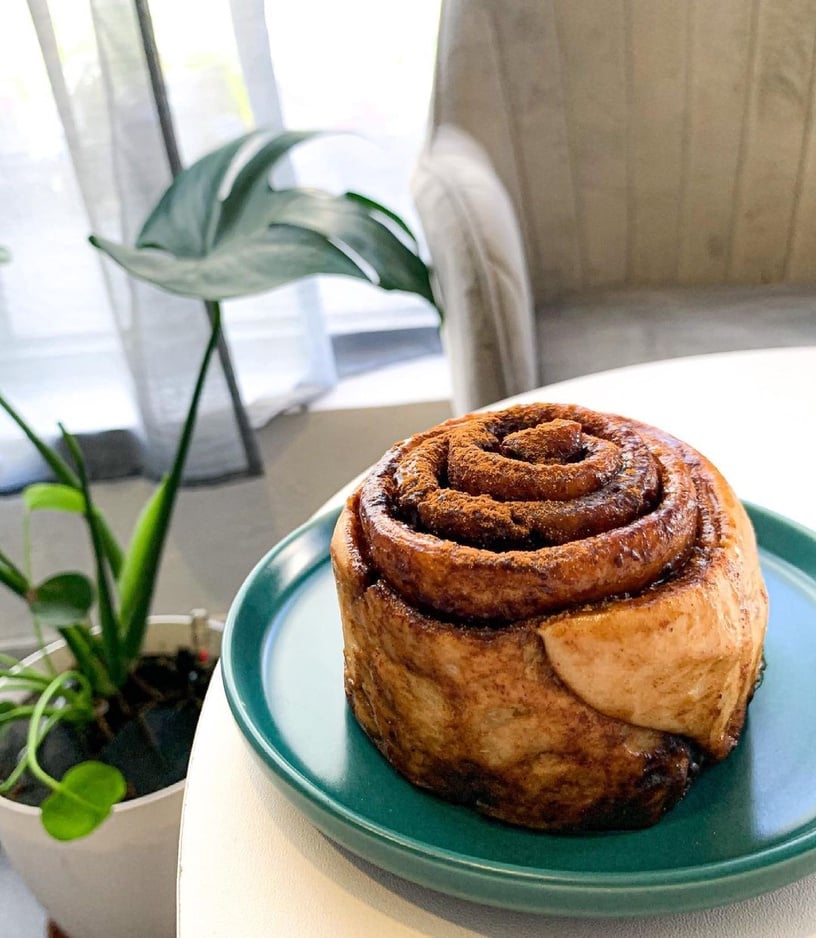 深夜好去處！台中10間深夜咖啡廳推薦，清水模藝廊、露天音樂會，這家咖啡廳還賣咖哩飯