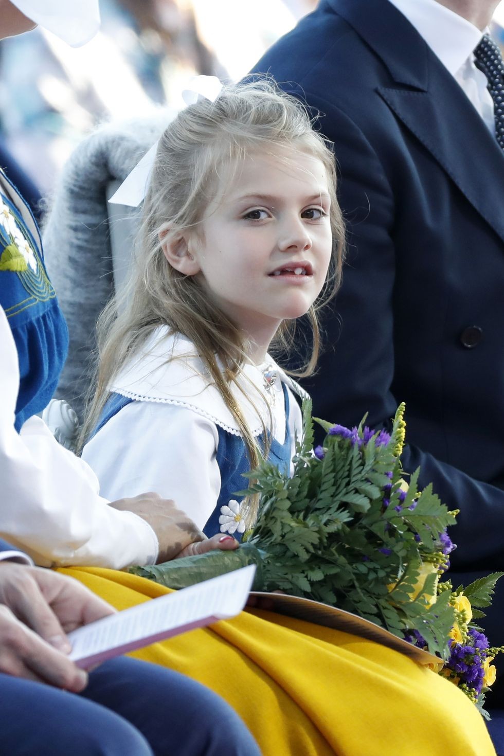 スウェーデン国民皆が胸キュン エステル王女の成長アルバム 25ans ヴァンサンカン