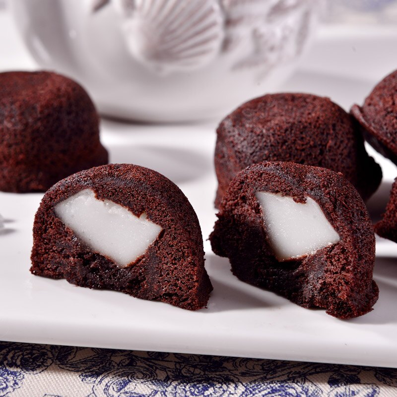 【大溪70年老店】杏芳乳酪球 媒體藝人狂推！30年老師傅餅皮配方，搭配香濃重乳酪，吃過的都說讚★感謝非凡、緯來、TVBS、東森、超視等各大媒體好評報導！#團購美食