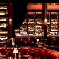 ศูนย์กลางความบันเทิง . 🍸