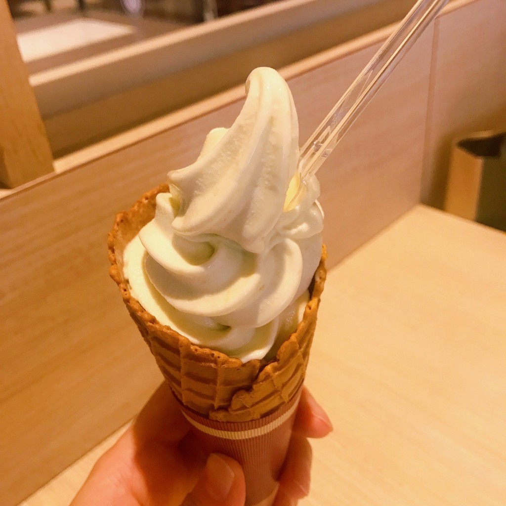 ユーザーが投稿したソフトクリームの写真 - 実際訪問したユーザーが直接撮影して投稿した中野日本茶専門店喜久水庵 三井アウトレット仙台港の写真