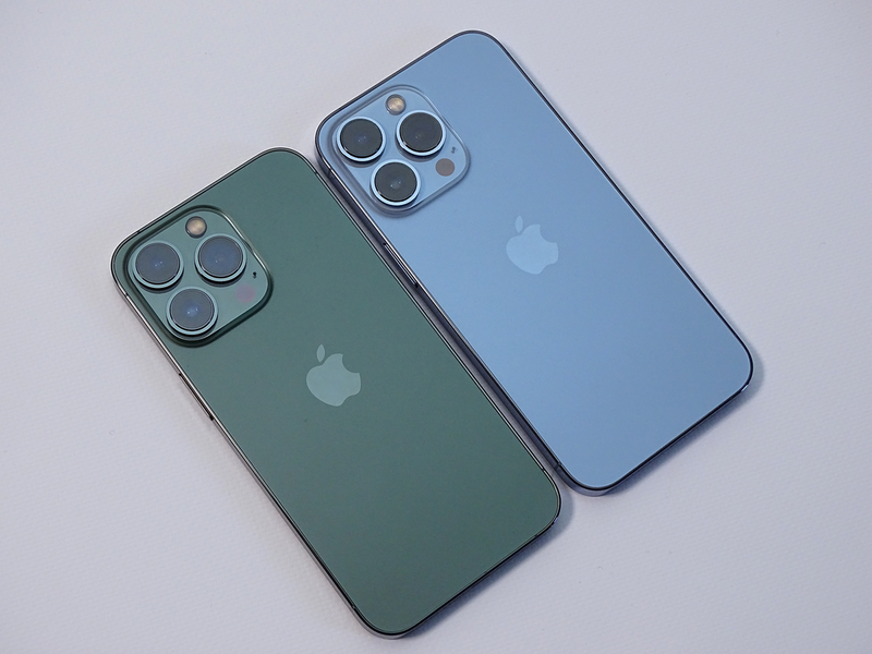 速報】おいしそうなグリーン！ iPhone 13/13 Proの新色を愛でる