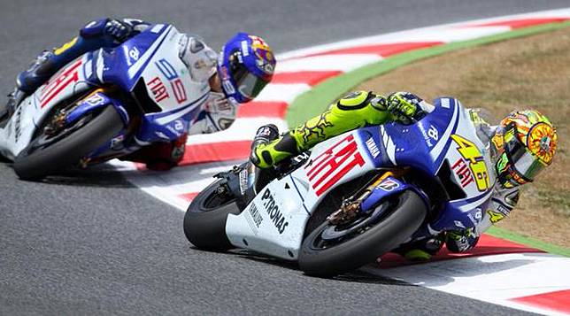 10 Kemenangan Paling Dramatis Valentino Rossi di MotoGP 