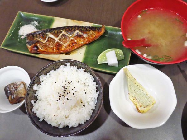 【三重美食】銀屋日式料理本舖-網路高評價的新鮮美味日式料理店 【三重美食】銀屋日式料理本舖-網路高評價的新鮮美味日式料理店