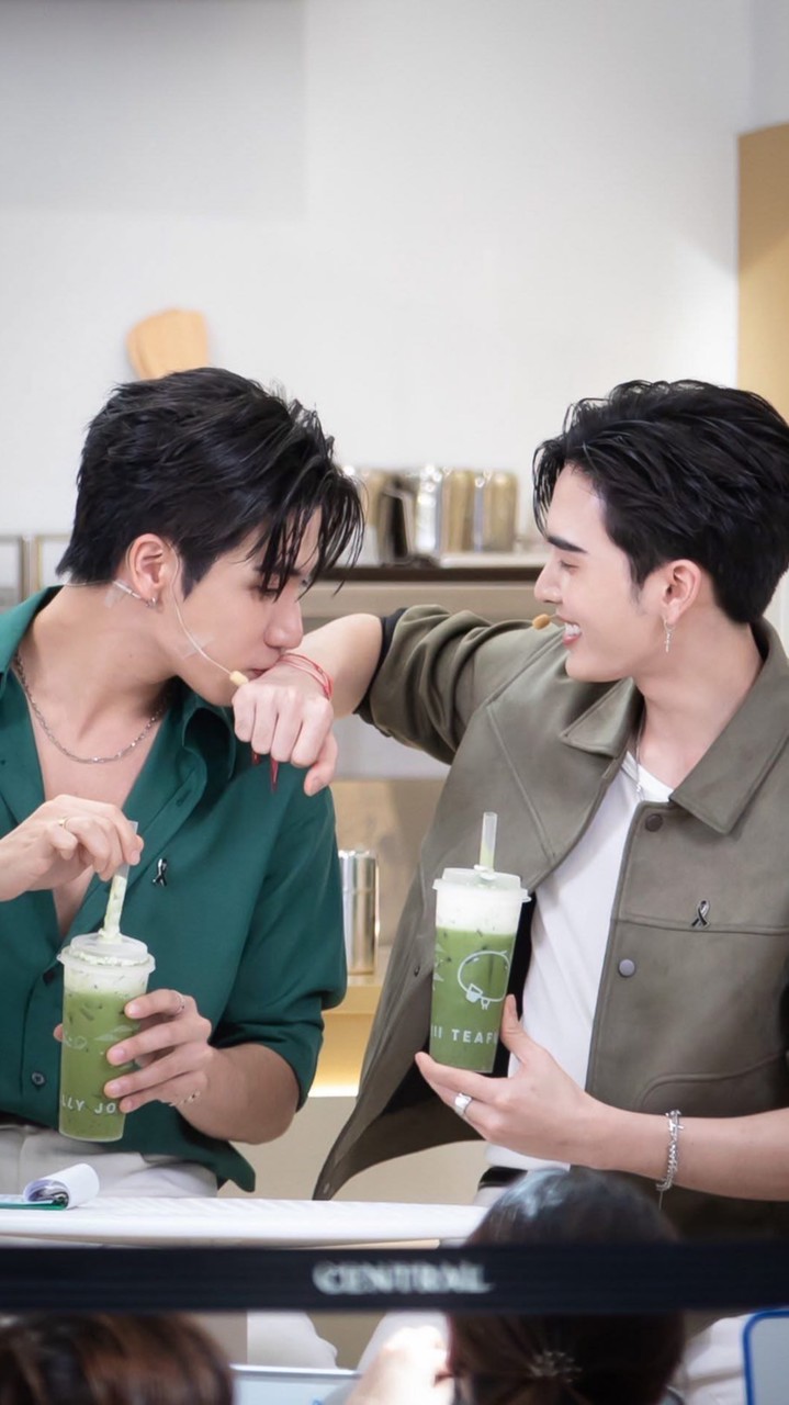 หมูตุ๋นกับหมูอู๊ด (PSD) 🖤🤍