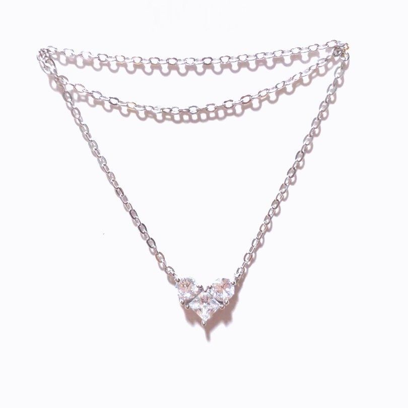 商品名稱：心型鑲鑽銀鍊 商品材質：S925銀 商品款式：詳如圖示 商品尺寸：吊墜1.1cm*0.7cm/鏈長40cm+5cm延長鏈 （人工測量尺寸會些許誤差）