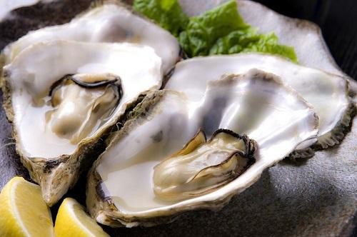 食べすぎ厳禁 栄養豊富な 牡蠣 の食べすぎに潜む罠とは