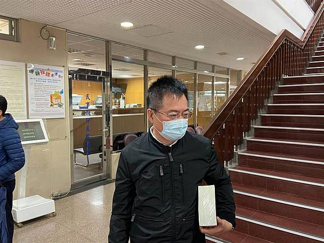 蔡正元因限制出境無法及時處理武漢台商返台