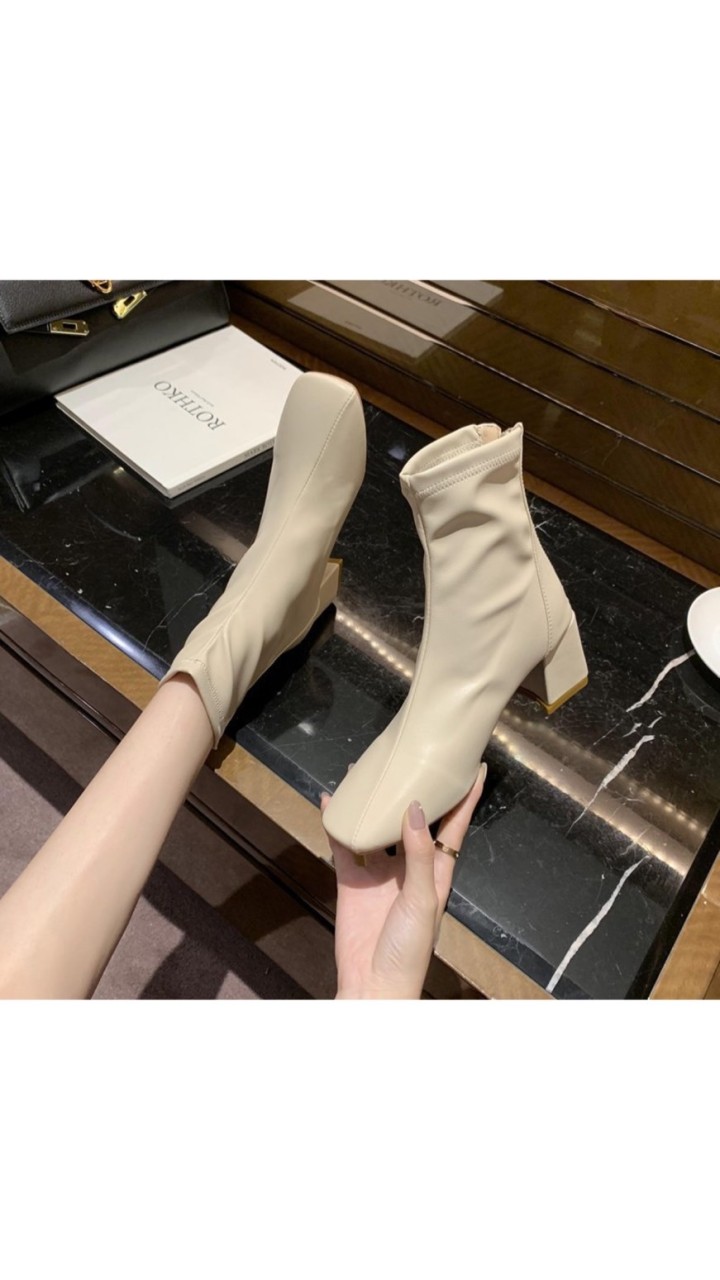 อัพเดตสินค้า📨 Shoes Nicha