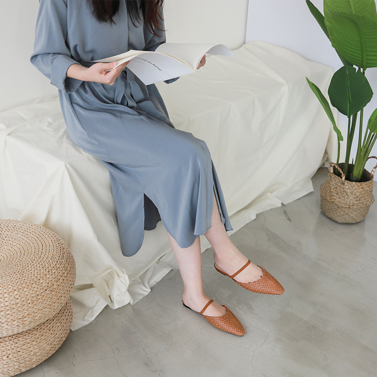 D+AF三穿尖頭編織料平底穆勒鞋 小編穿搭