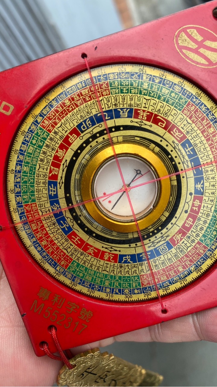 免費我八卦，什麼都聊什麼都不奇怪