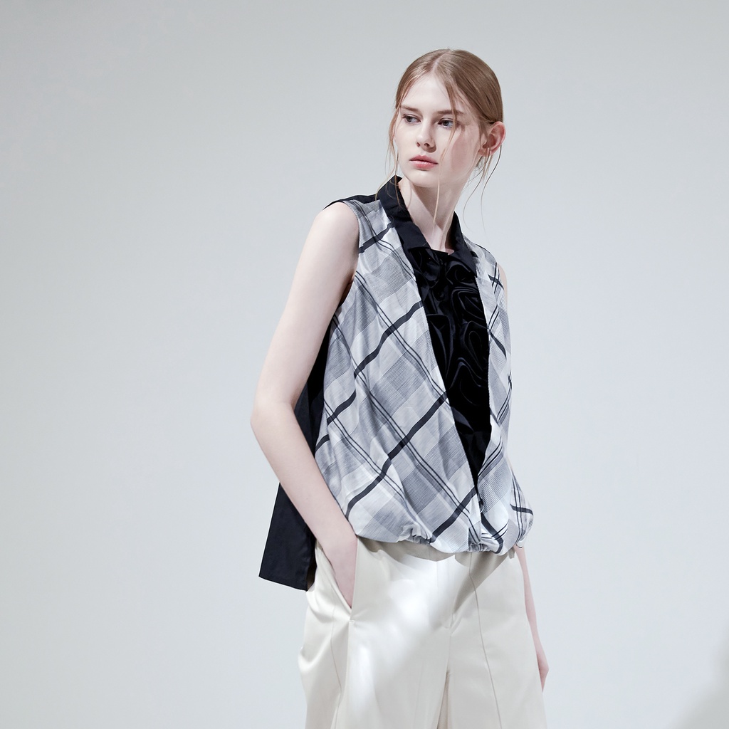 格紋疊穿感花朵無袖上衣 格紋 無袖 襯衫 假兩件