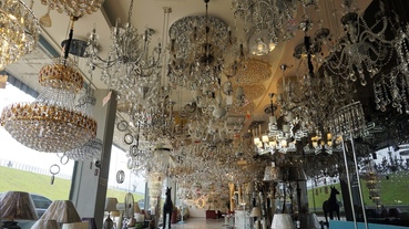 台北也有歐洲聖誕雪景 Bellavita廣場超夢幻雪屋 波希米亞玻璃屋 5大場景超像在國外 Line購物