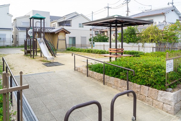 枚方で一番名前カッコいい公園ちゃう 牧野本町にある九頭神廃寺史跡公園 枚方の公園