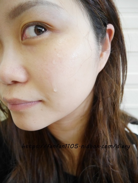 抹的水光針【珂爾 Serum By Kerr】#玻尿酸保濕精華液 #好精神明眸眼霜 #敏感肌也適用 (10).JPG