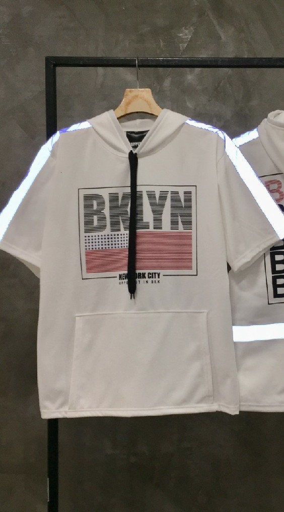 เสื้อโอเวอร์ไซส์แนวเกาหลี แฟชั่นสตรีท เสื้อเชิ้ต ฮาวาย เสื้อยืด