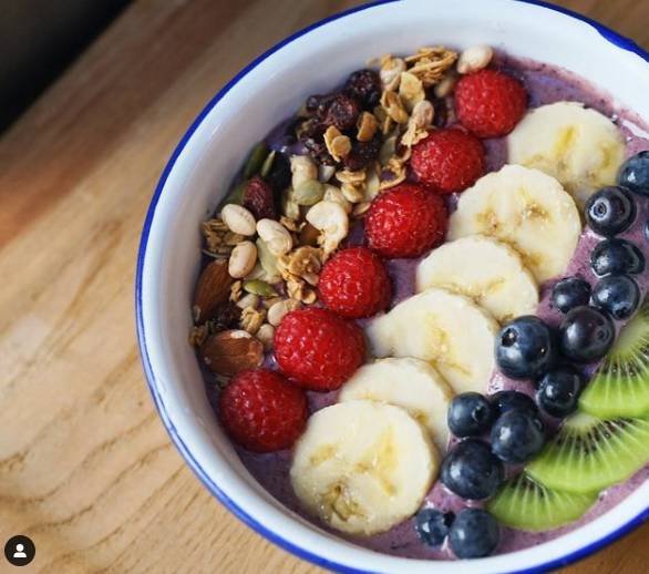 （圖片來源／IG @thewhalebreakfast）