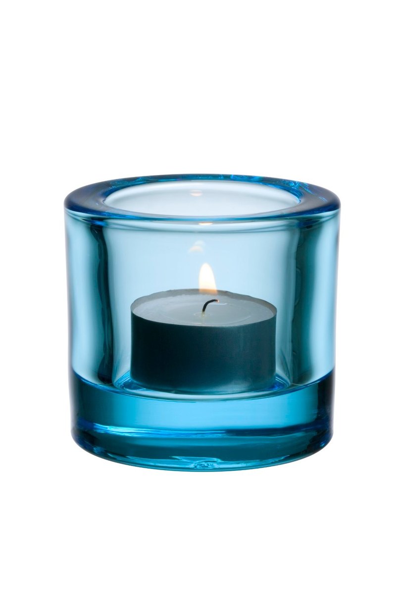 秉持著 DESIGN AGAINST THROWAWAYISM 的理念，至今已成立 130 年， 是北歐頂級家飾設計品牌。 IITTALA 只推出歷久彌新的設計，靈感來自大自然環境各項元素； 堅持三大