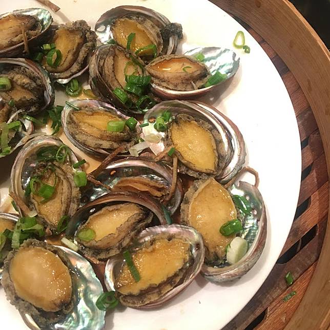 我係 敢 煮 九孔鮑一定係9個窿 On Cc 東網 Line Today