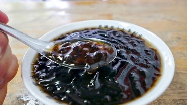 50年老店古早冰品 龍山寺站美食 萬華林建發仙草冰～純粹透清涼