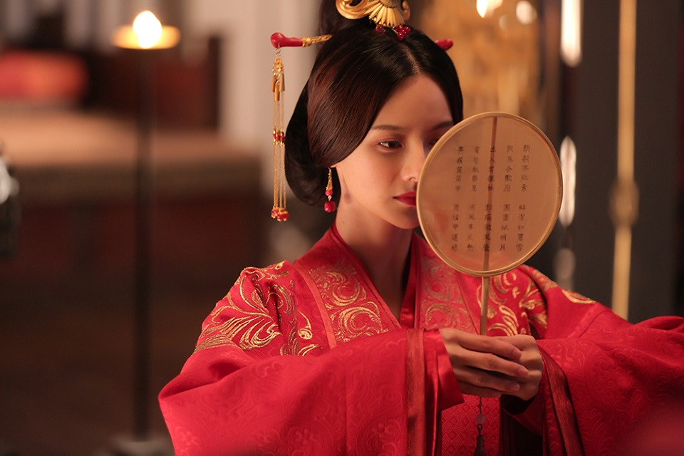 古裝&時裝都好看的神顏女星TOP 6：張芷溪