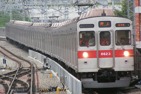 東急田園都市線 8500系 を振り返る 半世紀走った銀の車両