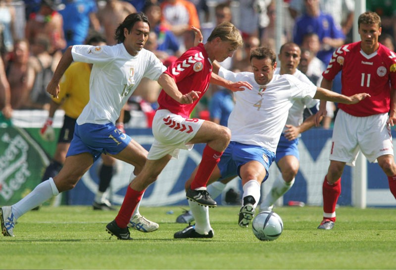 イタリア代表、“気品が漂う”PUMA「2004アウェイユニフォーム