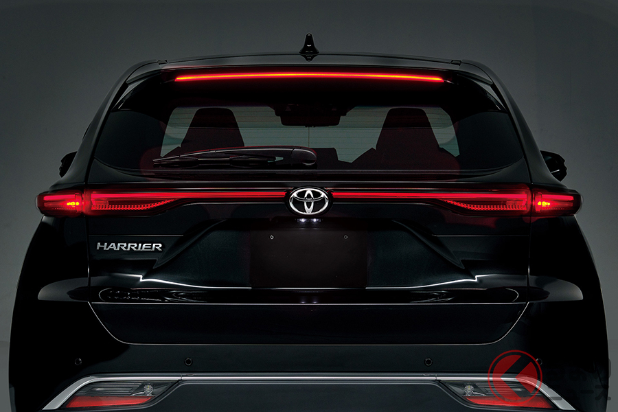 新型ハリアーはベンツ顧客も気になる 高級車から代替も