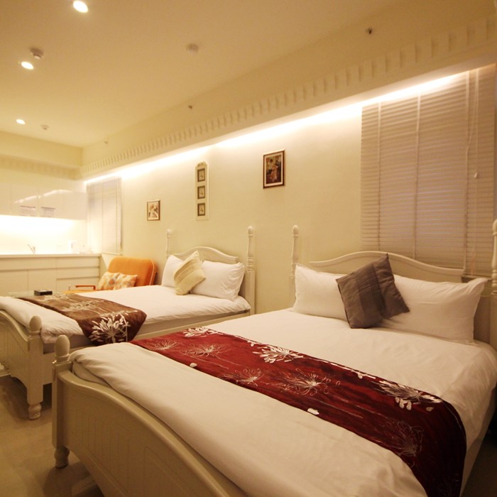 假日加價亦可使用;優質住宿，輕旅行第一選擇;一泊二食超值優惠專案