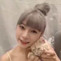 演狗《黛西粉絲群》