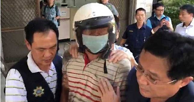 殺警無罪全民怒吼：恐龍法官！　呂秋遠搬「刑法第19條」嘆無奈