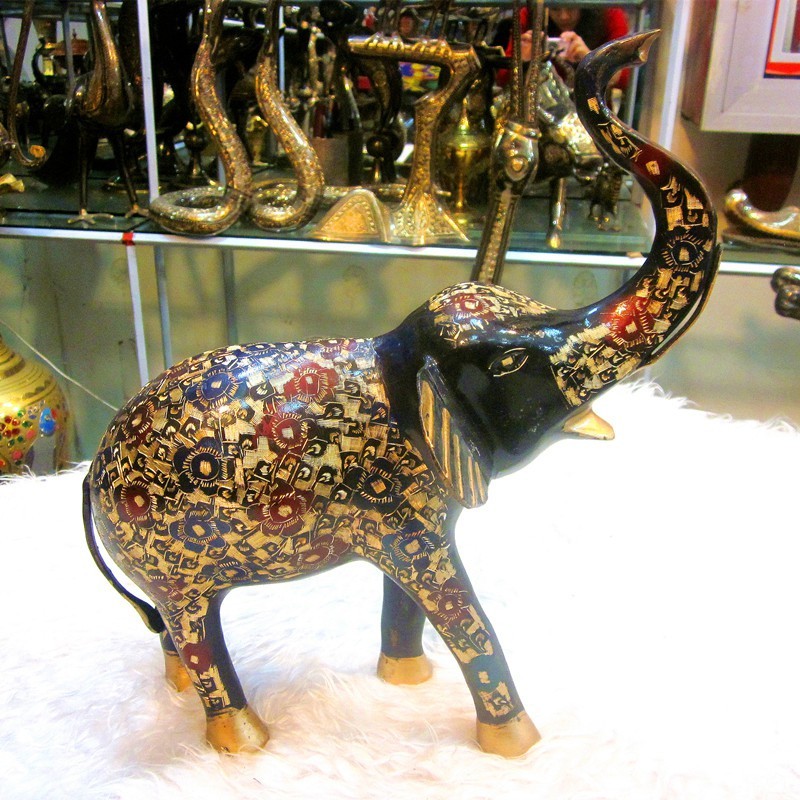 產品名稱巴基斯坦銅雕彩點烤銀招財象吉祥如意象/巴基斯坦批發商亞瑟王工藝品店 產地巴基斯坦 材質巴基斯坦銅器 工藝印度銅雕巴基斯坦銅雕石雕.木雕手工藝品及印度銅雕手工藝品手織地毯掛毯及民族服裝飾品歷史悠