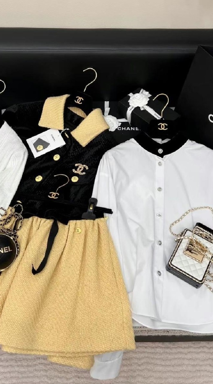 🏷ตู้เสื้อผ้าSofaa