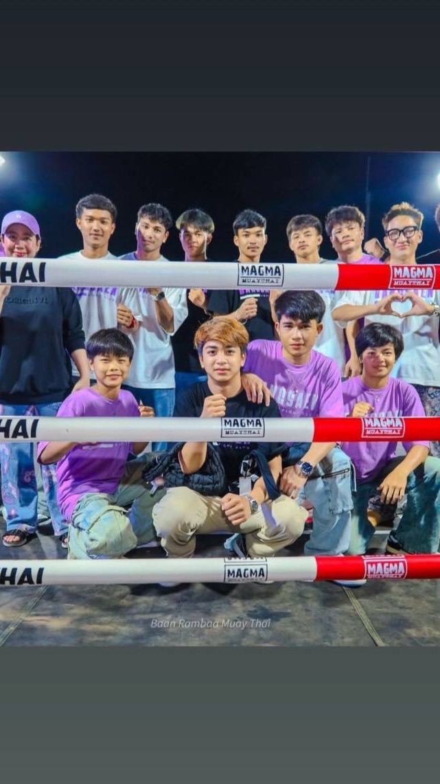 บ   า   ง   เ   เ   ส   น   ค้   า   บ