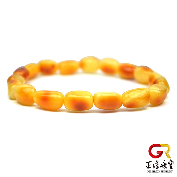 沈積萬年高級品 琥珀配戴時間越長久將呈現更潤質地 琥珀為佛教七寶之一柔和均一不定型色澤帶皮老蜜蠟原料