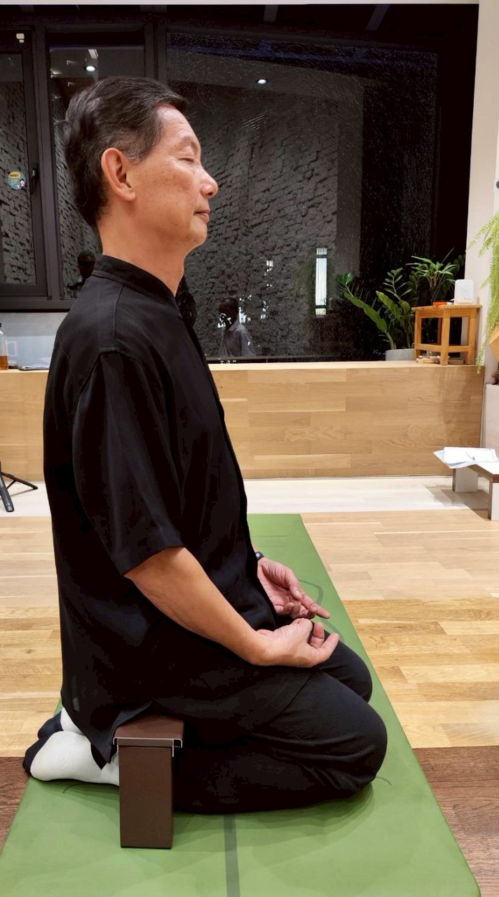 簡易靜坐（金剛正坐）/【定禪 臥禪 行禪】-林俊良教授