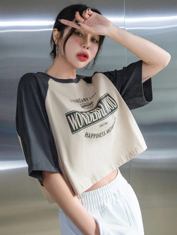 高価値】 shein ミニ丈 トップス Tシャツ - 通販 - alexander-ruediger.at