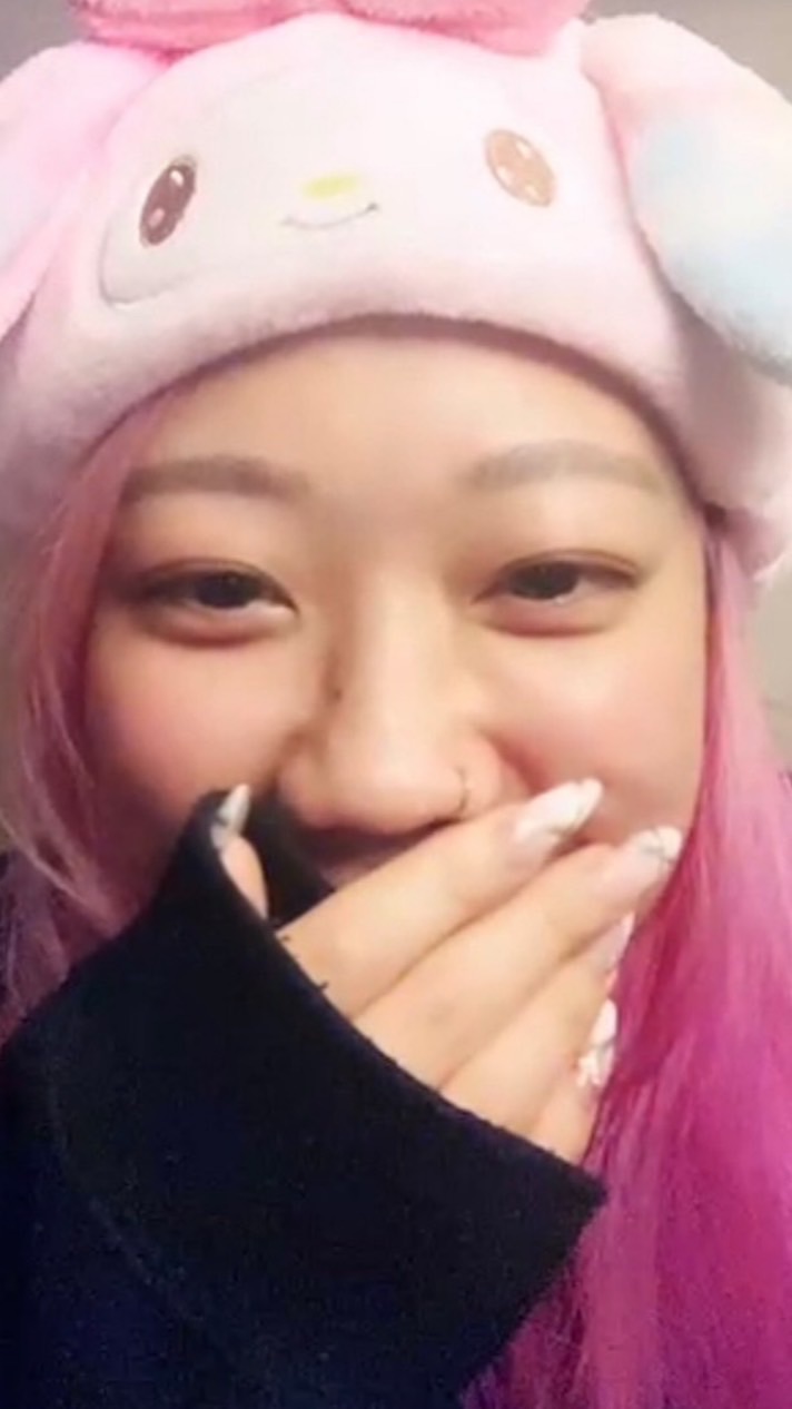 モナの配信通知