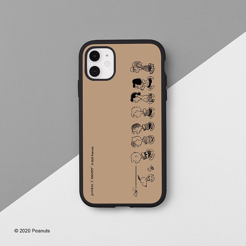 Pinkoi x Peanuts x 犀牛盾 經典款SolidSuit強調舒適且帶有細緻紋理的材料，近似於皮革質地。 讓這款面料除了提供優質抗刮能力，更能展現出擁有者沉著而優雅的低調性格。