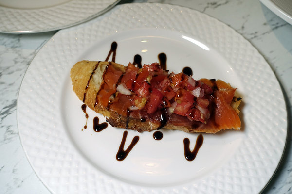 新竹金山街義法料理，Garden Party Restaurant，適合求婚約會的新竹森林系餐廳，竹科人及新竹家庭聚餐首選(含菜單、停車)