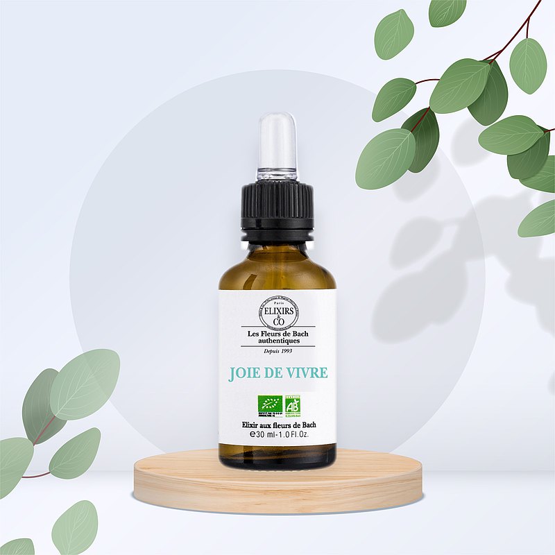 花精是由38種植物與花卉提煉製成的能量精華，面對不同的心理或生理問題，會有對應化解的花精配方。「花精」就是把花朵的能量保存在酒中、用來調理心靈的能量製劑，它不是精油、也不是藥物，不含花朵的物質實體，而