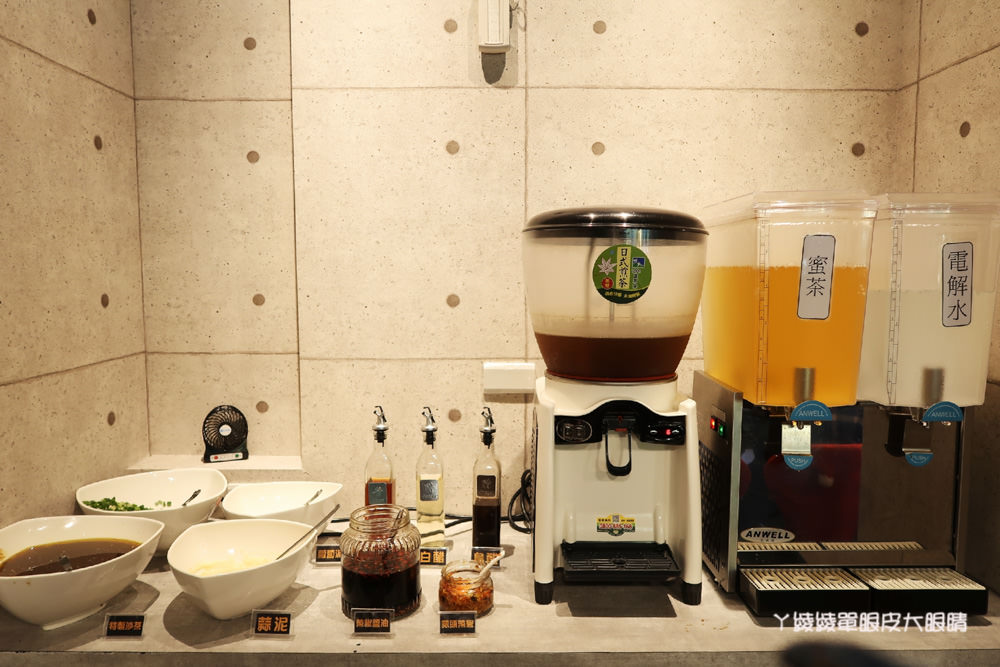 新竹火鍋無極限！竹北上官木桶鍋推出日本A5和牛吃到飽無限量供應，加碼送痛風海鮮船