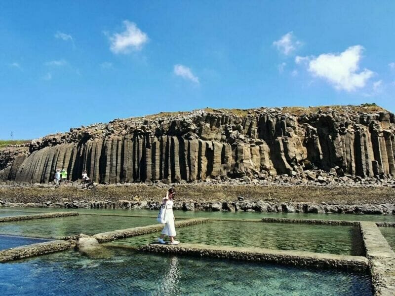 澎湖景點｜池西岩瀑（九孔瀑布）