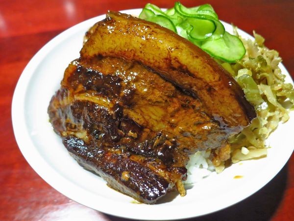 【台北美食】大稻埕魯肉飯-傳承60年的小吃店