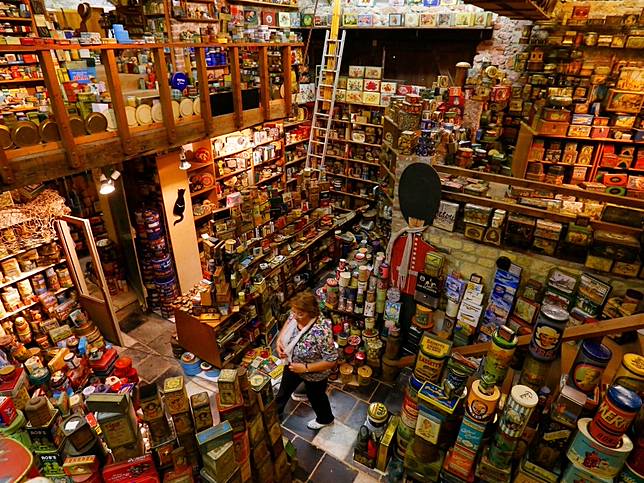 5 Foto Menampilkan Sisi Mengerikan Para Kolektor, Ambisius?