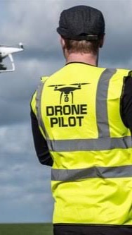 นักบินโดรน Professional Drone Pilot