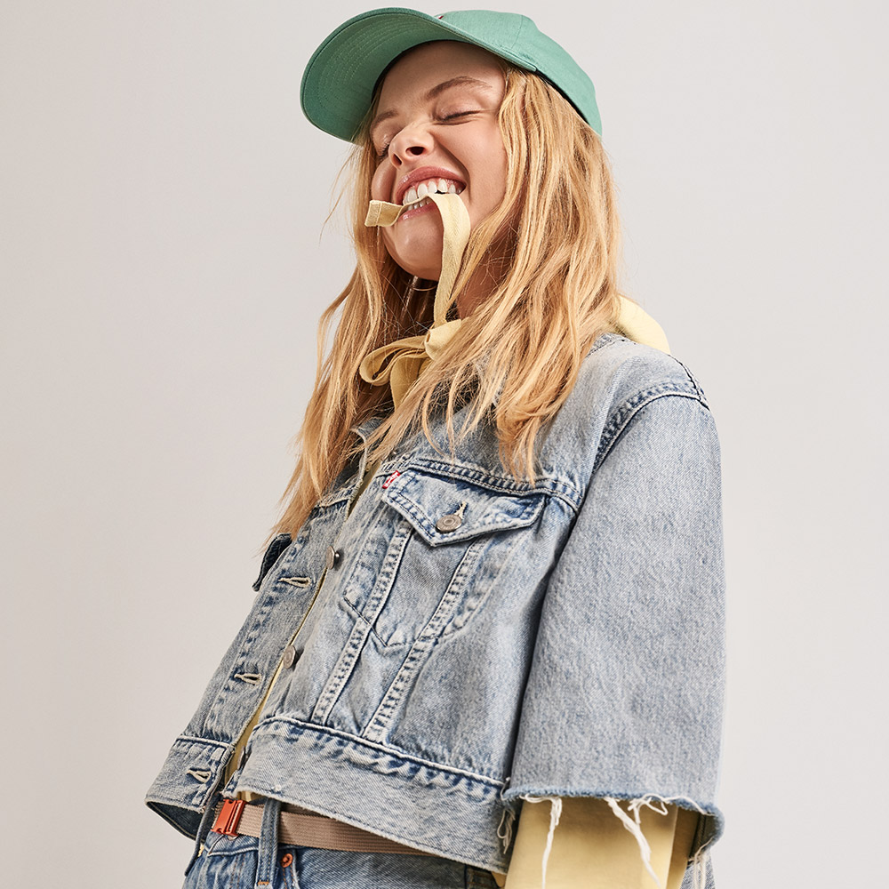 貨號：85296-0001levis 女款 古著牛仔外套 / 復古寬鬆短版設計 / 袖口不收邊